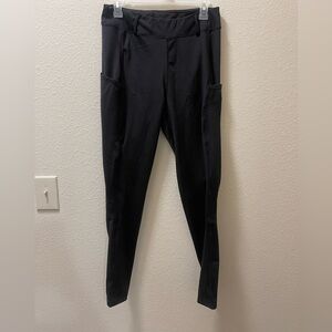 Black High-Waisted Leggings with Pockets